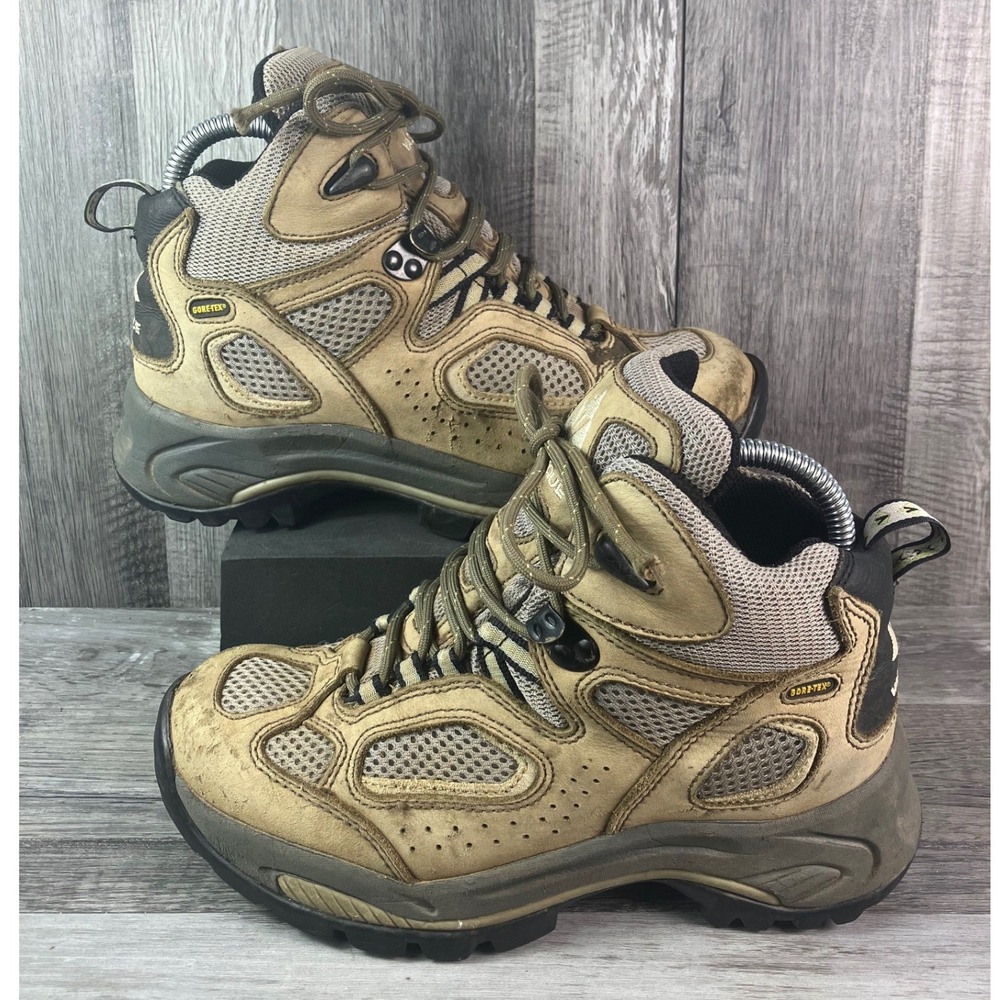 Vasque Breeze Gore-Tex Hiking Boots Womens 7M Tan Leather Vibram 7465 M